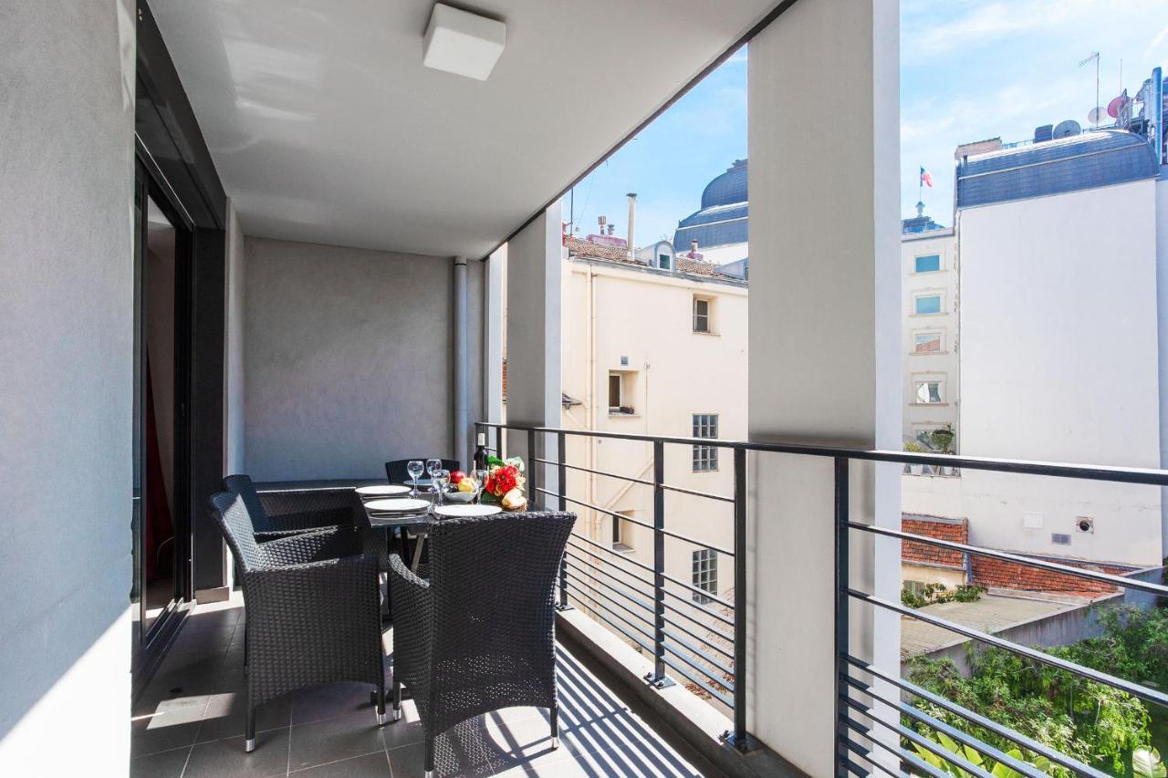 Victor Hugo Ap4159 Nice, By Riviera Holiday Homes エクステリア 写真